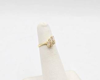 758  14k Gold Ring with SemiPrecious Stones, 2g 