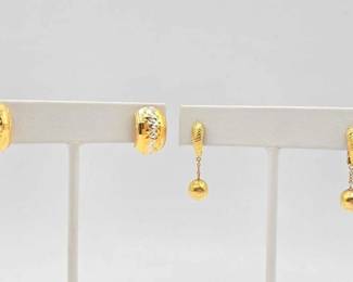 646  2 18k Gold Earrings, 5.3g 