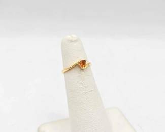 767 14k Gold Ring with Topaz, 1.6g