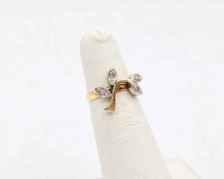 750 14k Gold Diamond Ring, 2.1g