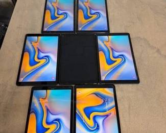 2518 7 Samsung Tablets