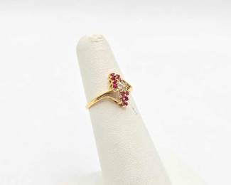 715 14k Gold, Diamond Sapphire Ring, 1.3g