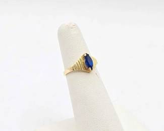 731 14k Gold Sapphire Ring, 2g