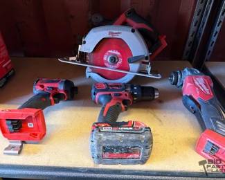 6054 Milwaukee Tools