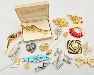 1000  Costume Jewelry 