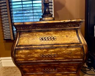 Hooker, Bombay Style Night Stand