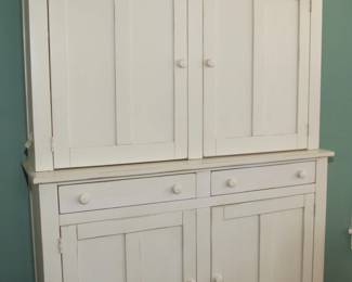 LIKE NEW - GREAT STOARAGE "LANE FURNITURE"