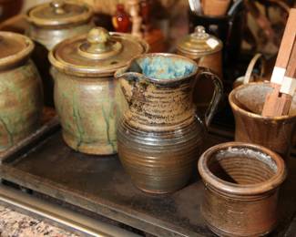 Wheeler pottery (local)