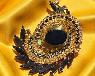 Juliana Style Large Black Gold Rhinestone Brooch