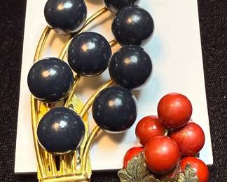 Grape Theme Vintage Dress Clips