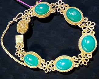 Cabochon Link Bracelet in Iridescent Emerald Green
