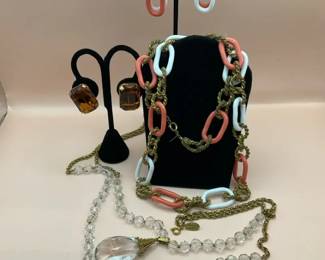 Vintage Miriam Haskell Jewelry