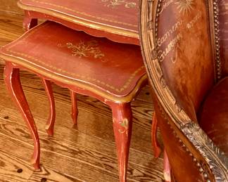 Italian 1920s FLORENTINE nesting tables in red and gilt details