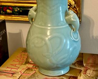 Late Qing / Early Republic Chinese Hu Shape Celadon Vase
