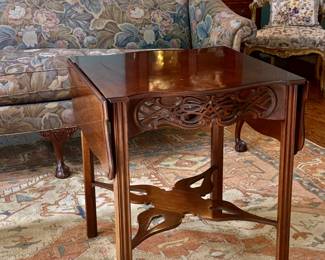 BAKER butlers stand circa 1980 in walnut