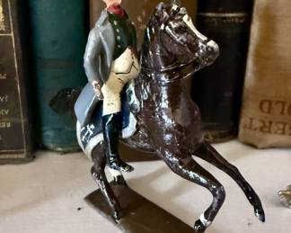  Old old cast lead figures of soldiers and riders
Napoleon 