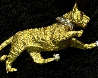 Fabulous 18k gold Tiger set with diamonds and rubies