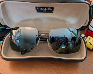 Chanel sunglasses ooohlala!
