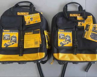 EHE411 DEWALT USB Charging Tool Backpack – Model DGC530