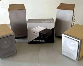 EHE424- Home Audio & Projector Lot