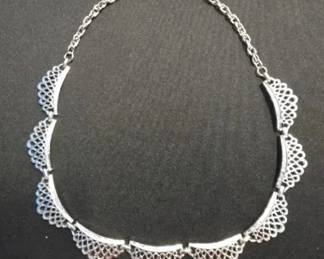 EHE145 - Myrna Lee Chang 18" Silver Toned Choker Necklace 