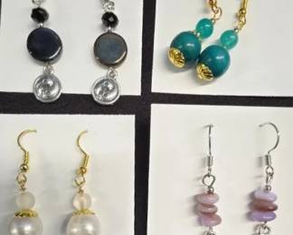 EHE188 - Myrna Lee Chang Dangle Earrings 