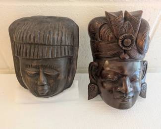 EHE047- lot Of 2 Asian Masks 