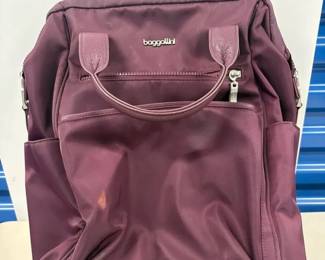 EHE300 Baggallini Backpack - Owner states Backpack is Brand New