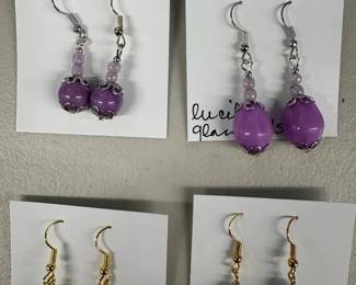 EHE243 Myrna Lee Chang Lucite with beads, Crystal, Lucite, Agate Earrings