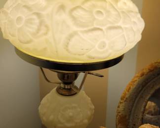 Fenton Poppy lamp.  In custard