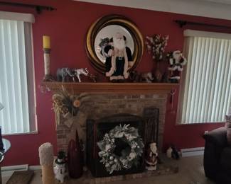 Lots of safari style decor