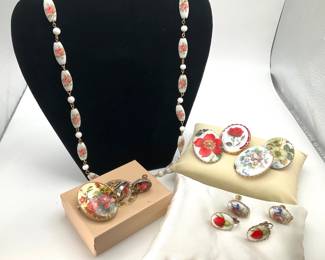 Vintage Painted Floral Brooches