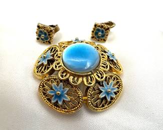 Vintage Gold Tone & Enamel Brooch and Earrings