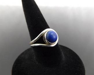 .925 Sterling Silver Lapis Lazuli Cabochon Ring Size 4.5
