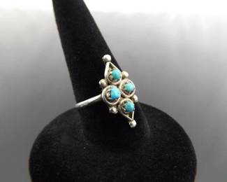 .925 Sterling Silver Turquoise Cabochon Ring Size 5
