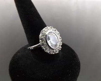 .925 Sterling Silver Zirconia Ring Size 6
