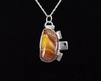 .925 Sterling Silver Primitive Agate Pendant Necklace
