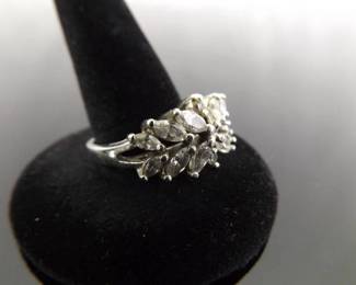 .925 Sterling Silver Stacked Zirconia Flower Ring Size 8
