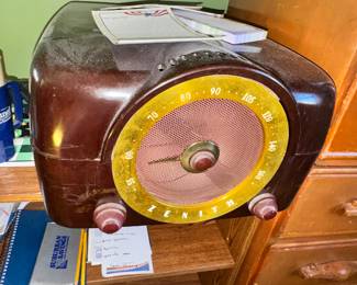 Zenith Cobra-matic type radio Turntable wicked cool!