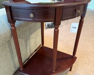 The Bombay Company Table 