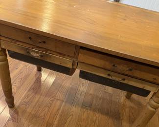 Possum belly bakers table without the enamel top