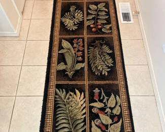 19 BotanicalThemed92LongRunnerHallwayRug