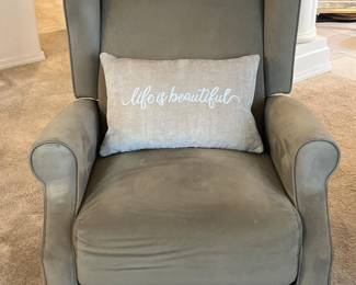 25 LaZBoyVelvetySoftHighLegPushBackRecliner