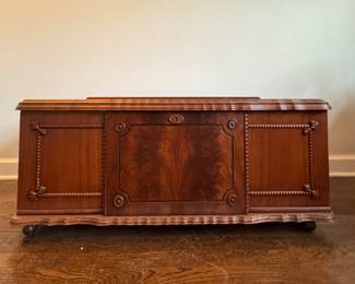 Roos Cedar Plank Blanket Chest. Photo 1 of 4. 