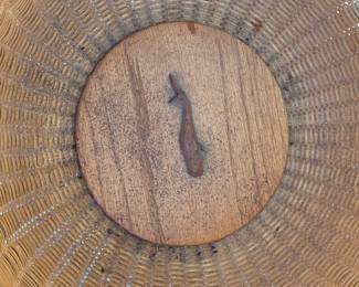 Nantucket Basket with Handle Signed by Artist. Photo 2 of 3. 