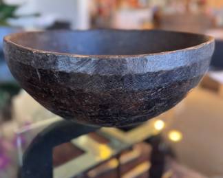 Primitive Round Wood Bowl. Photo 1 of 2. 