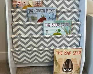 216 KidKraft Wooden Sling Bookcase