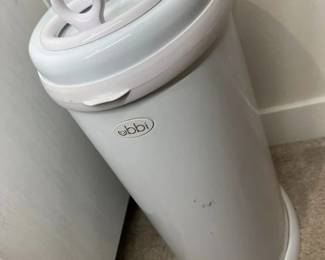 216 Ubbi x Babylist Matte Steel Diaper Pail