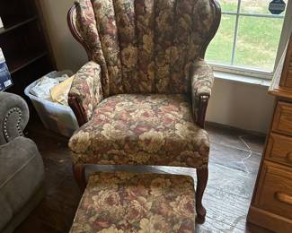 GREAT Upholstered chair with ottoman Fantastic condition
