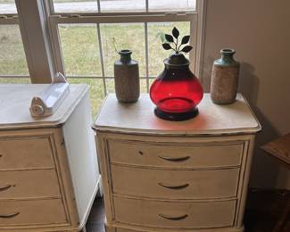 2 each Matching 3 Drawer Nightstands and Matching Dresser